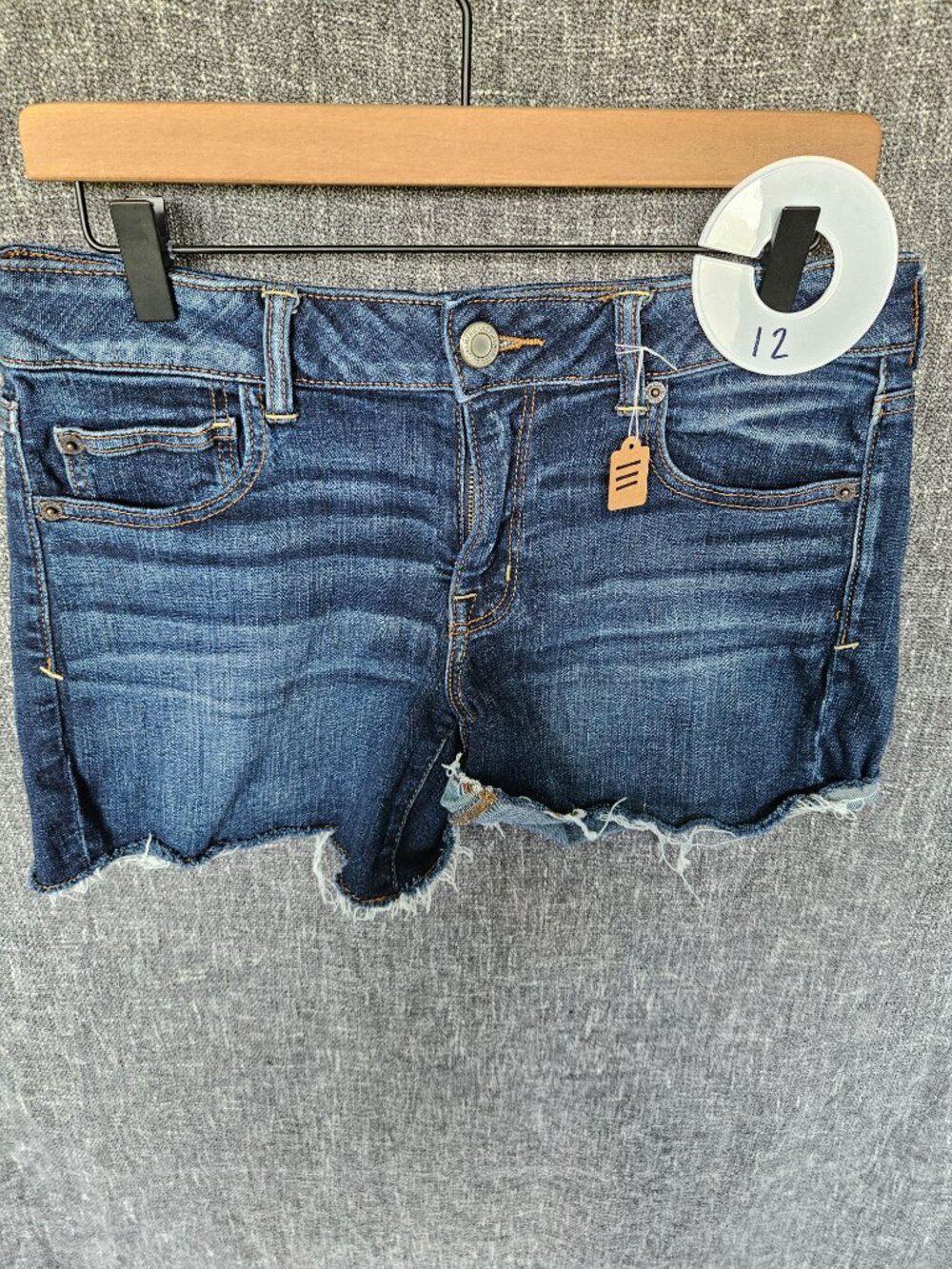 American Eagle Midi Short
